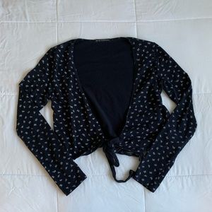Brandy Melville Navy Long sleeve Wrap Top